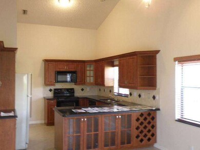 22572 Blue Fin Trail, Boca Raton, FL 33428 - photo 6