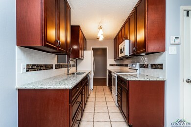 2803 Redbud St, Kilgore, TX 75662 - photo 3