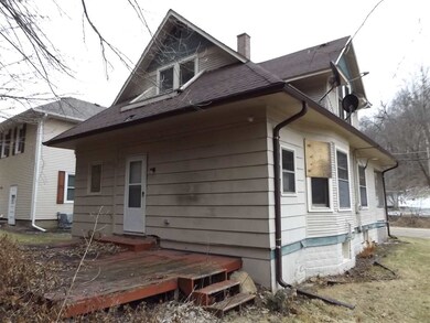 137 S Main St, Potosi, WI 53820 - photo 5