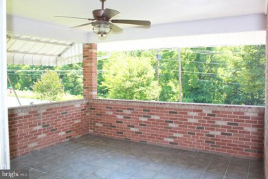 561 Fox Dr, Winchester, VA 22601 - photo 7