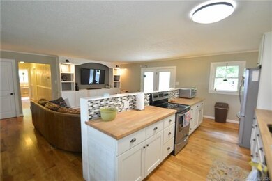 152 Tilley Ln, Statesville, NC 28625 - photo 3