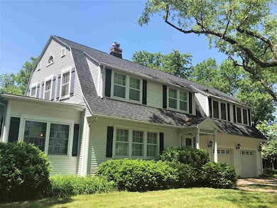 1715 Birch St, Cedar Falls, IA 50613 - photo 3