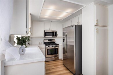 07-8800-burnet-ave-unit-12-028-Edit