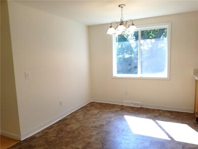 863 Lee Ave, North Tonawanda, NY 14120 - photo 6