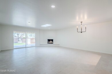 Living/Dining Area