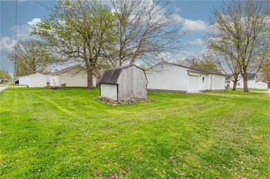 2316 N D St, Elwood, IN 46036 - photo 3