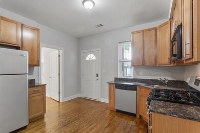 2009 W Jarvis Ave unit 3, Chicago, IL 60645 - photo 4