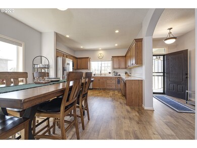 1243 35th Ave, Forest Grove, OR 97116 - photo 4