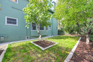 2324 4th Ave, Sacramento, CA 95818 - photo 6