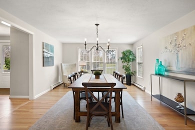 22 Roosevelt Ln, Hopkinton, MA 01748 - photo 4