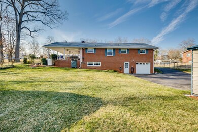 05-4515 Belvedere Ln
