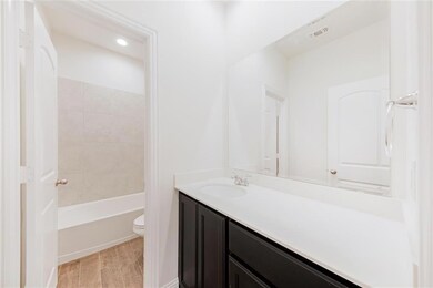 1016 Sagewood  2ND Bath