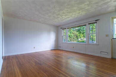 1 Shady Ln, Riverside, RI 02915 - photo 4