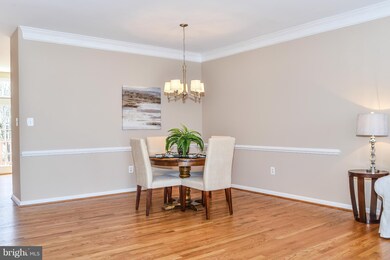 2202 Journet Dr, Dunn Loring, VA 22027 - photo 7