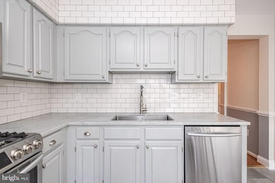 102 Waverly Ln unit 4, New Hope, PA 18938 - photo 6