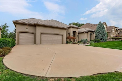 21123 W 95th Terrace, Lenexa, KS 66220 - photo 2