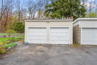 2019 Campbell Avenue Schenectady NY 014