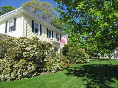 73 Willett Ave, Riverside, RI 02915 - photo 4
