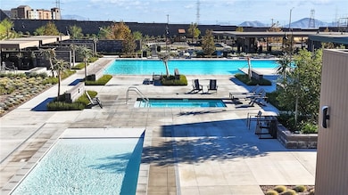 15946 Caterpillar Dr, Fontana, CA 92336 - photo 2