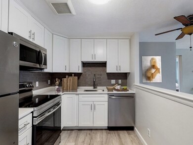 1105 Lexington St unit 6-11, Waltham, MA 02452 - photo 3