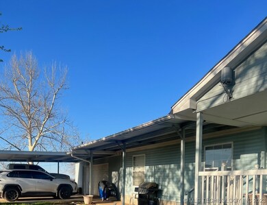 361 Dusty Rd, McLoud, OK 74851 - photo 5