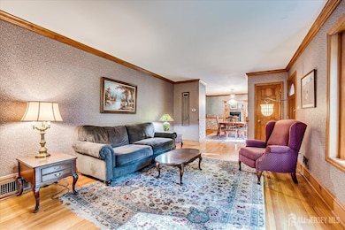 39 Rayle Ct, Metuchen, NJ 08840 - photo 6