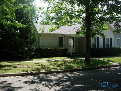 915 West St, Genoa, OH 43430 - photo 3