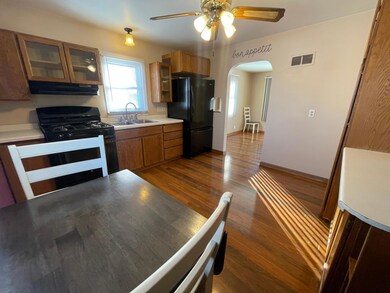 210 N Elm St, La Crescent, MN 55947 - photo 3