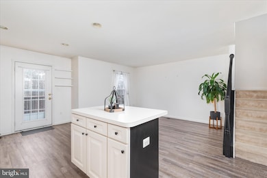 1301 Pendleton Ln, Strasburg, VA 22657 - photo 5