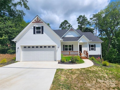 869 Kathryn Dr SE, Concord, NC 28025 - photo 2