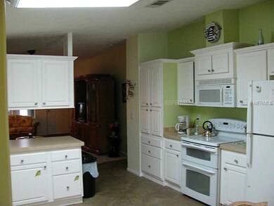 41 Rotterdam Dr, Punta Gorda, FL 33950 - photo 4