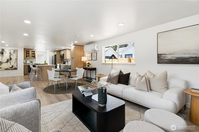 11 SW 100th St, Seattle, WA 98146 - photo 7