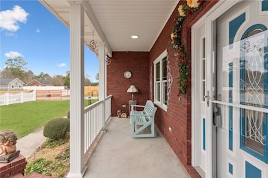 932 Hitching Post Ln, Waycross, GA 31503 - photo 2