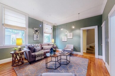 26 Grovenor Rd unit 4, Jamaica Plain, MA 02130 - photo 4