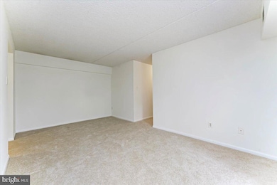 3207 Valley Dr unit 3207, West Chester, PA 19382 - photo 7