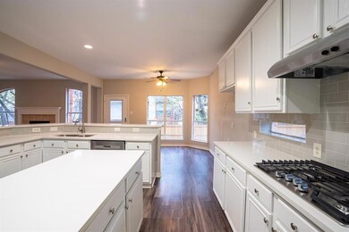 2608 Blue Ridge Ct, Denton, TX 76210 - photo 6