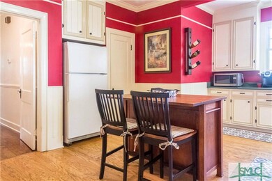 Large, well equipped kitchen with better cabinetry