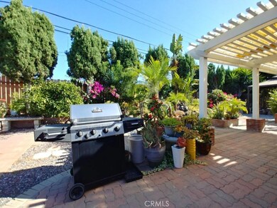 8382 Fox Hills Ave, Buena Park, CA 90621 - photo 7