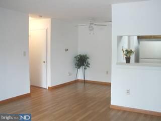 109 Ravens Crest Dr, Plainsboro, NJ 08536 - photo 3