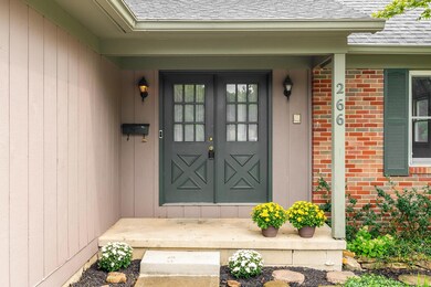 266 Colony Ct-8