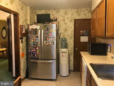 4245 Marple St, Philadelphia, PA 19136 - photo 7