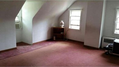 497 Manatawny St, Pottstown, PA 19464 - photo 6