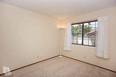 3884 Sunset Knolls Dr, Thousand Oaks, CA 91362 - photo 2