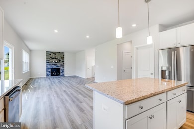 128 Thornton Way unit PLYMOUTH LOT 41, Winchester, VA 22602 - photo 4