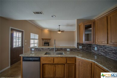 501 County Road 4884, Copperas Cove, TX 76522 - photo 4