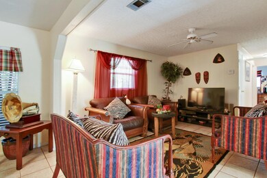 5_living_room