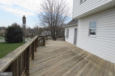 8401 Rocky Springs Rd, Frederick, MD 21702 - photo 3