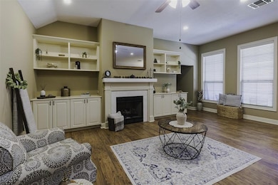 732 Julius St, Lake Charles, LA 70605 - photo 3