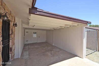 12996 E Central Ave, Mayer, AZ 86333 - photo 3