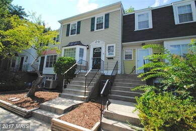 1538 Marlborough Ct, Crofton, MD 21114 - photo 2